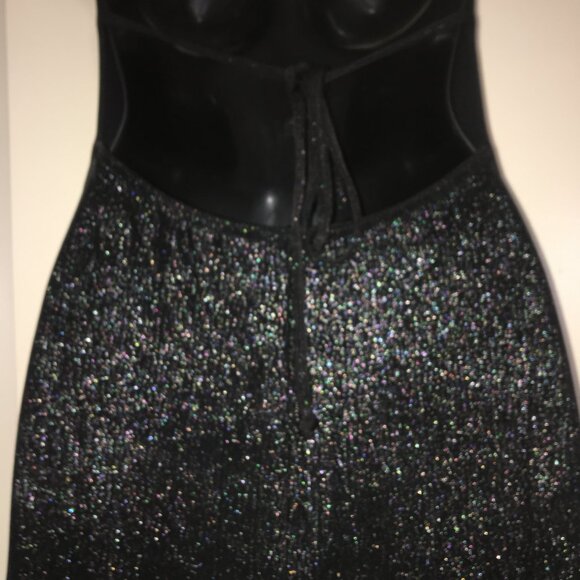 Axara backless midi shimmer dress - Picture 12 of 15